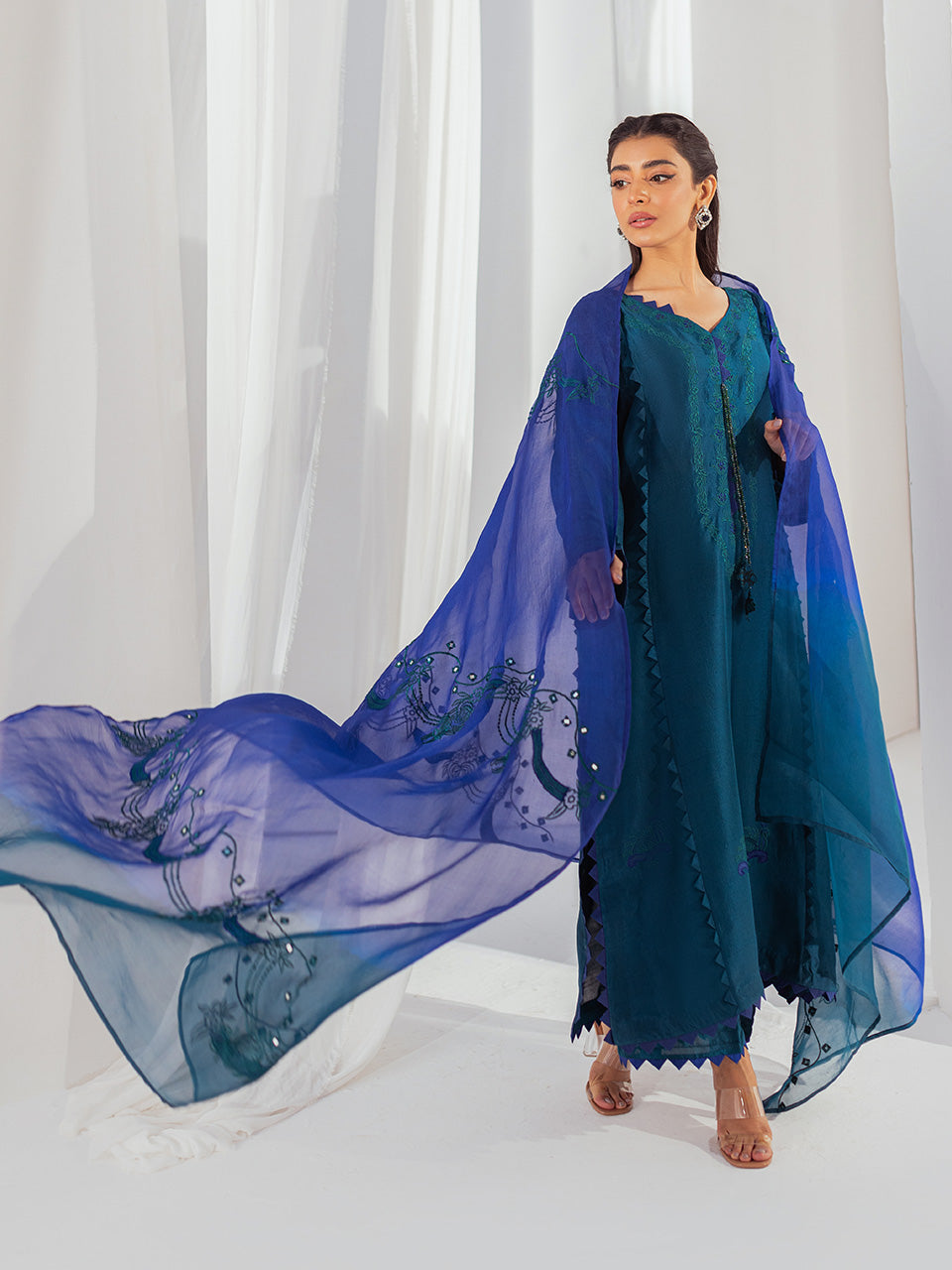 Gul Dupatta